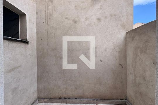 Área privativa quarto 1 de casa à venda com 2 quartos, 70m² em Vila Lucinda, Santo André