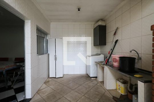 Casa à venda com 3 quartos, 250m² em Inamar, Diadema