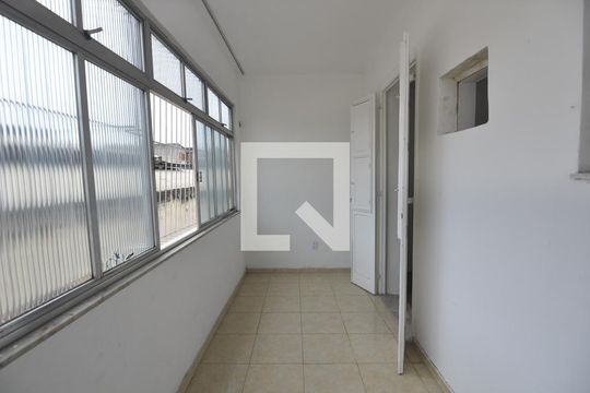 Suíte de apartamento para alugar com 2 quartos, 85m² em Benfica, Rio de Janeiro