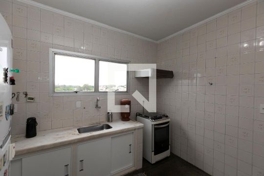 COZINHA de apartamento à venda com 3 quartos, 85m² em Jardim Conceição, Campinas