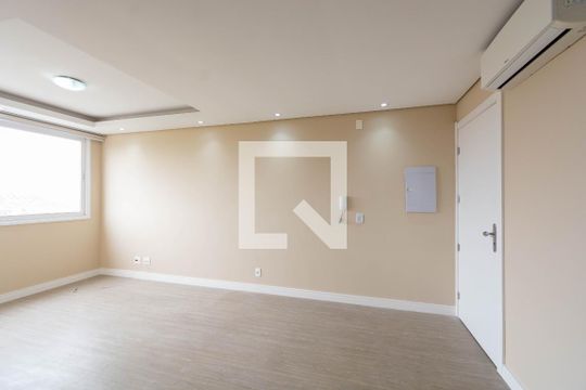 Apartamento para alugar com 3 quartos, 76m² em Marechal Rondon, Canoas