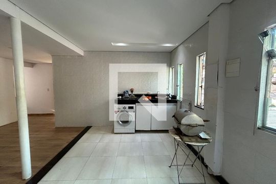 Casa à venda com 3 quartos, 150m² em Jardim Alvorada, Belo Horizonte