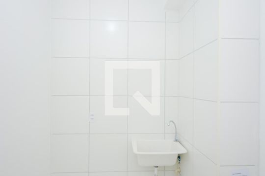 Cozinha e Área de Serviço de apartamento para alugar com 2 quartos, 38m² em Centro, Guarulhos