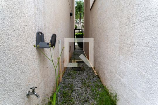 Casa de Condomínio para alugar com 4 quartos, 150m² em Parque Rincao, Cotia