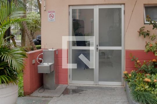 Área comum - Salão de festas de apartamento para alugar com 2 quartos, 48m² em Vila Inglesa, São Paulo