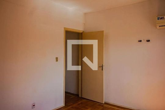Quarto 1 de apartamento para alugar com 2 quartos, 90m² em Centro, Canoas