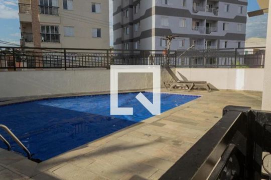 Casa de Condomínio para alugar com 2 quartos, 123m² em Nova Petrópolis, São Bernardo do Campo
