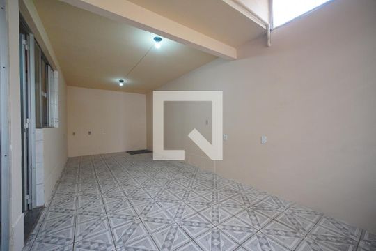 Sala  de casa para alugar com 2 quartos, 70m² em Vargem do Bom Jesus, Florianópolis