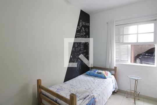 Quarto 3 de casa de condomínio para alugar com 3 quartos, 95m² em Jardim Excelcior, Cabo Frio