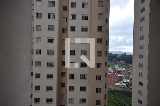 Vista do Quarto 1 de apartamento para alugar com 2 quartos, 32m² em Parque Novo Mundo, São Paulo