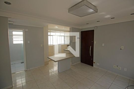 Sala de apartamento para alugar com 2 quartos, 81m² em Macuco, Santos