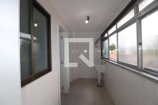 Apartamento à venda com 2 quartos, 90m² em Marechal Rondon, Canoas