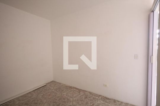 Quarto de casa para alugar com 1 quarto, 42m² em Veloso, Osasco