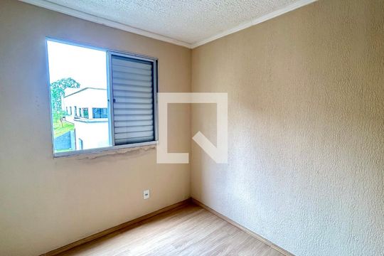 Quarto 2 de apartamento para alugar com 2 quartos, 40m² em Água Chata, Guarulhos