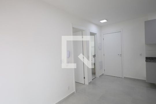 Sala/Cozinha de apartamento para alugar com 2 quartos, 38m² em Rochdale, Osasco