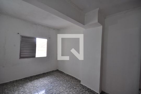 Quarto de casa para alugar com 1 quarto, 30m² em Vila Isolina Mazzei, São Paulo