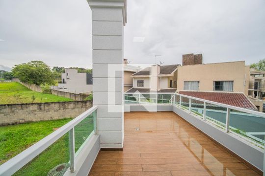Varanda de casa de condomínio à venda com 2 quartos, 300m² em Umbará, Curitiba