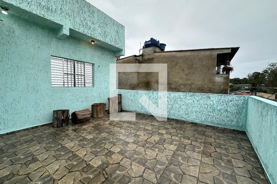 Varanda de casa para alugar com 2 quartos, 90m² em Jardim Julio, Barueri