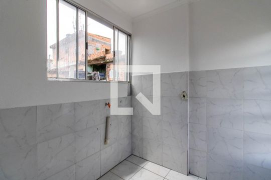 Area de Serviço  de casa para alugar com 2 quartos, 51m² em Taboão, Guarulhos