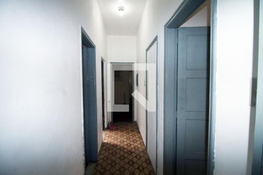 Área externa de casa para alugar com 4 quartos, 130m² em Ramos, Rio de Janeiro