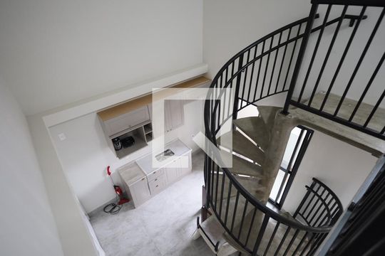 Quarto de apartamento à venda com 1 quarto, 45m² em Bonfim, Osasco