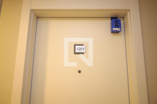 Lockbox de apartamento para alugar com 2 quartos, 35m² em Cidade Nova São Miguel, São Paulo