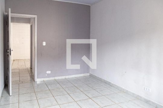 Quarto 1 de casa à venda com 2 quartos, 60m² em Vila Rosalia, Guarulhos