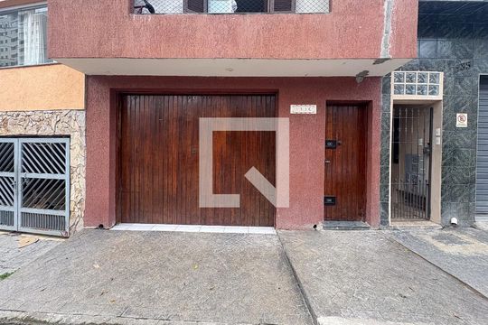Fachada de casa para alugar com 1 quarto, 30m² em Ipiranga, São Paulo