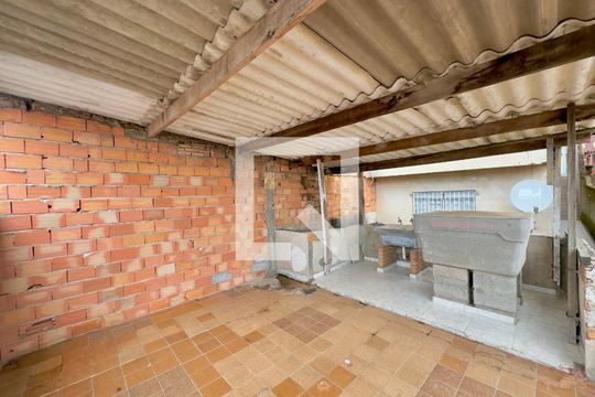 Casa para alugar com 3 quartos, 100m² em Parque Continental I, Guarulhos