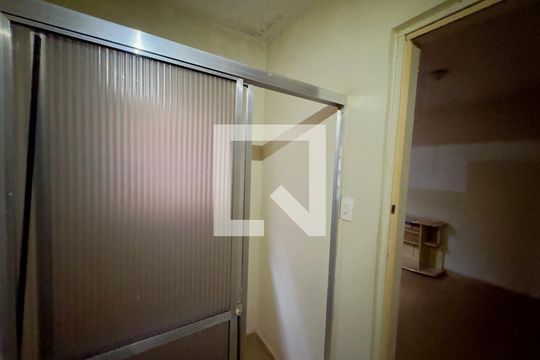 Casa para alugar com 3 quartos, 100m² em Parque Continental I, Guarulhos