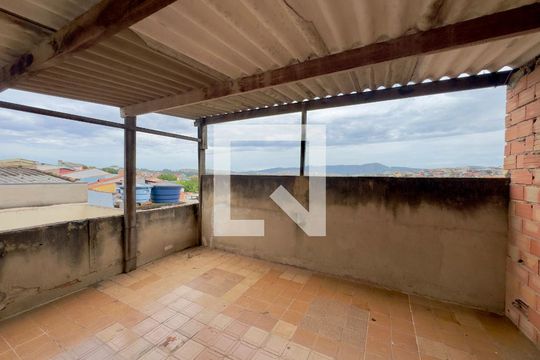 Casa para alugar com 3 quartos, 100m² em Parque Continental I, Guarulhos