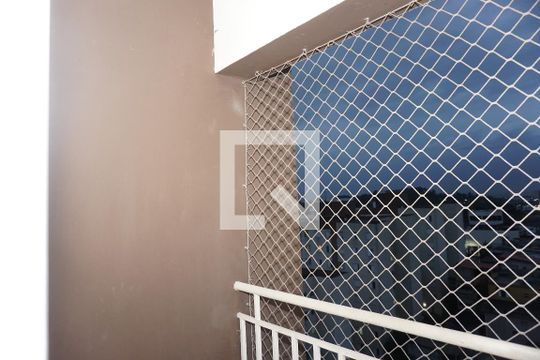 Varanda da Sala de apartamento para alugar com 2 quartos, 50m² em Jardim Elizabete, Embu das Artes