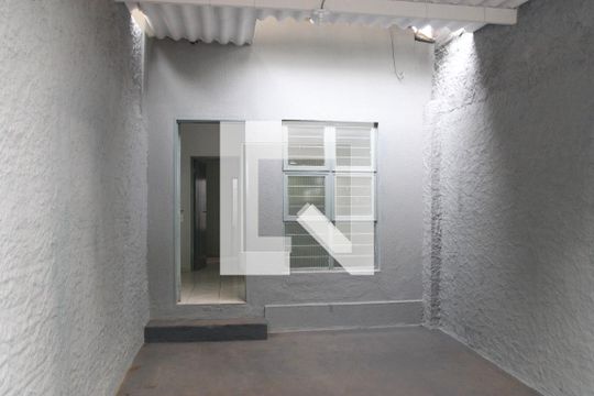 Kitnet/Studio para alugar com 1 quarto, 40m² em Vila Redencao, Goiânia