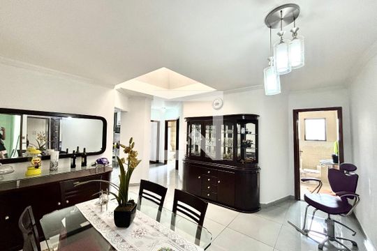 Sala de Jantar de casa para alugar com 3 quartos, 140m² em Vila Nhocuné, São Paulo