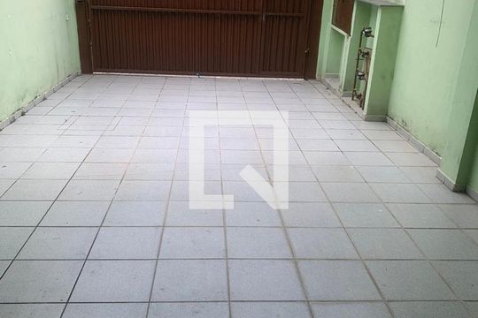 Garagem de casa para alugar com 1 quarto, 40m² em Vila Invernada, São Paulo