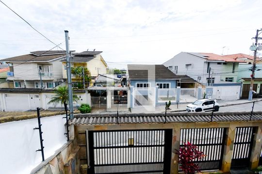 Vista da Suíte de casa para alugar com 3 quartos, 280m² em Jardim Santa Mena, Guarulhos