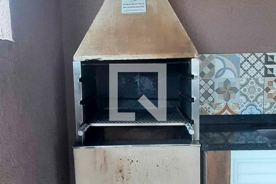 Apartamento para alugar com 2 quartos, 40m² em São Pedro, Osasco