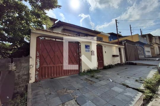 Fachada de casa para alugar com 4 quartos, 210m² em Parque Continental Ii, Guarulhos
