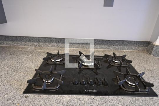 Cozinha de apartamento para alugar com 3 quartos, 85m² em Setor Oeste, Goiânia