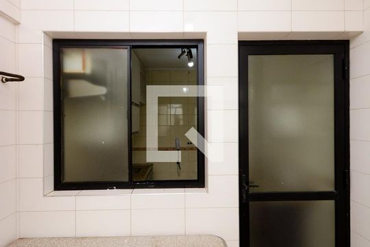 Área de Serviço de apartamento para alugar com 3 quartos, 78m² em Vila Rosalia, Guarulhos