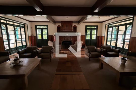 Kitnet/Studio para alugar com 1 quarto, 18m² em Cascata do Imbuí, Petrópolis