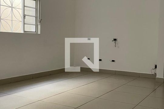 Quarto 2 de casa para alugar com 3 quartos, 320m² em Brasil, Uberlândia