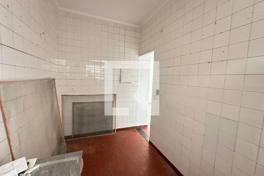 Cozinha de casa para alugar com 2 quartos, 75m² em Jardim Independencia, São Vicente