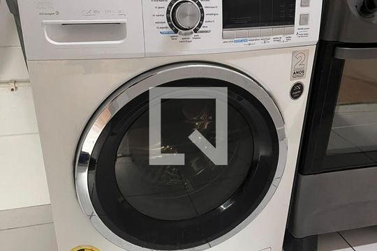 Área de serviço de apartamento para alugar com 2 quartos, 34m² em Jardim Germania, São Paulo