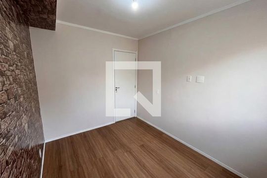 Quarto 1 de apartamento para alugar com 2 quartos, 34m² em Jardim Germania, São Paulo