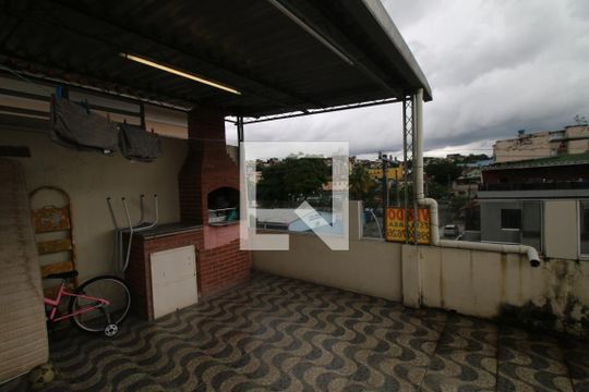 Terraço - Churrasqueira de casa à venda com 4 quartos, 110m² em Olaria, Rio de Janeiro