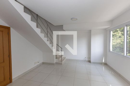 Sala 1 de apartamento à venda com 2 quartos, 74m² em Jardim da Torre, Nova Lima