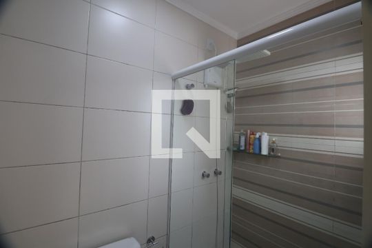 Banheiro da Suíte de casa para alugar com 3 quartos, 80m² em Nossa Senhora das Gracas, Canoas