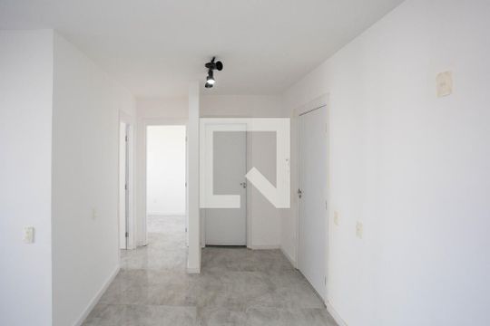 Sala/Cozinha de apartamento para alugar com 2 quartos, 41m² em Jardim Canhema, Diadema