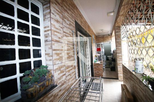Varanda de casa à venda com 2 quartos, 63m² em Irajá, Rio de Janeiro